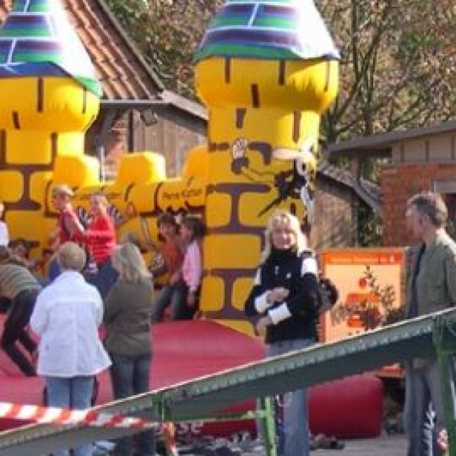 9. Apfelfest