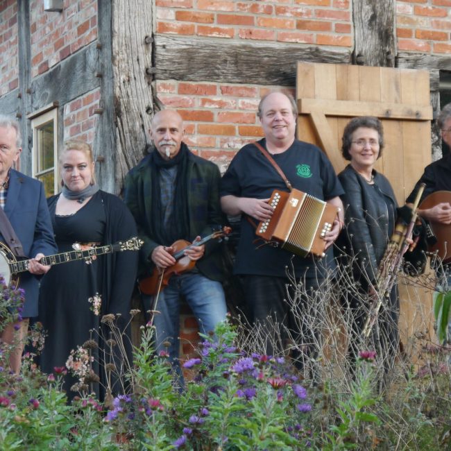 ANRINN / Irish & Scottish Folk