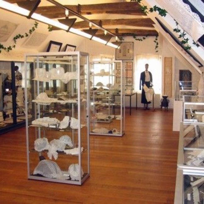 Ausstellung: Engel – Geflügelte Boten